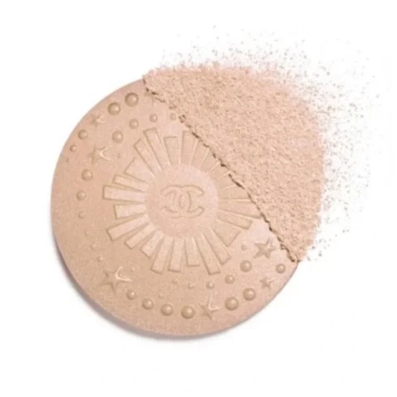 CHANEL Diamond Dust Oversize Illuminating Powder - LIMITED EDITION- Holiday 2024 - Picture 4 of 4